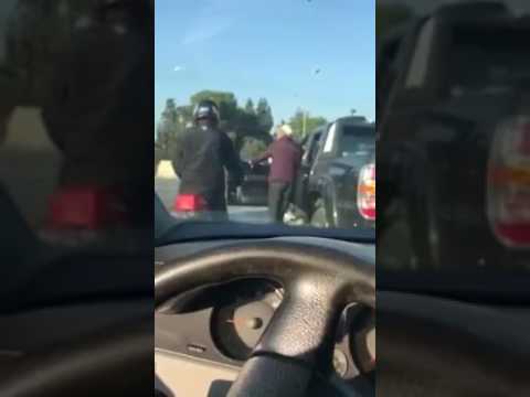 الصفع على الوجه عقوبة شرطي مرور تونسي لسائق