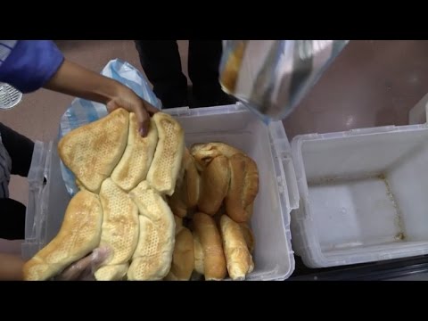 شاهد حرب الخبز تستعر في فنزويلا