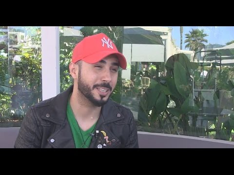 شاهد الفنان بدر سلطان يفتح قلبه لـ شوف تيفي