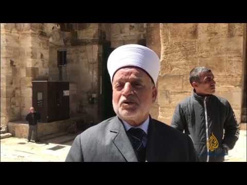 مفتي القدس يؤكد أن الاحتلال يحاول فرض واقع جديد في الأقصى