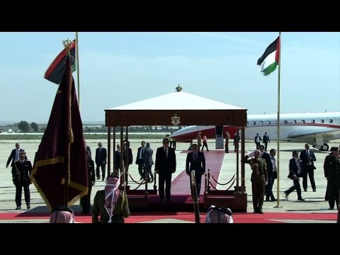 القادة العرب يتوافدون إلى الأردن للمشاركة في القمة العربية