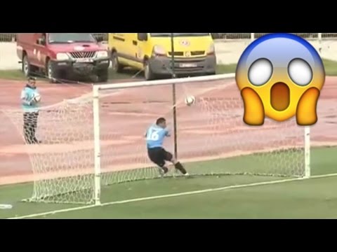 حارس مرمى جزائري يتسبب في أغرب هدف يعانق شباكه