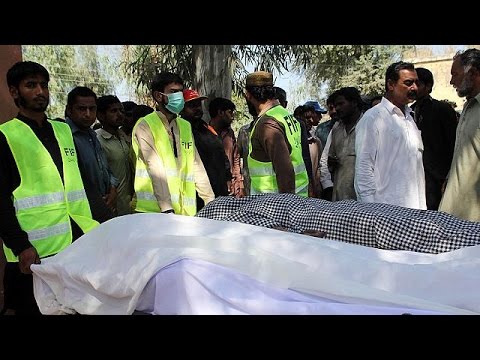 حارس مقام صوفي يقتل عشرين زائرًا