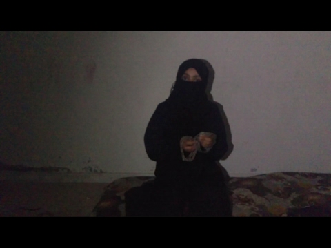شاهد شهادة أسرة من داخل الرقة