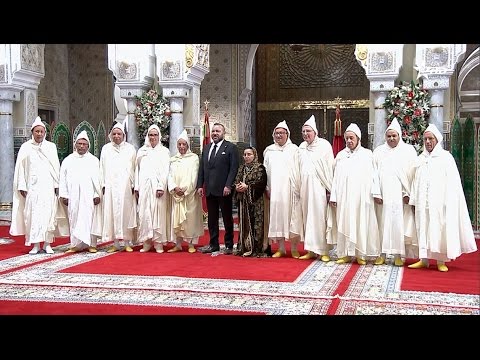 شاهد الملك محمد السادس يستقبل رئيس وأعضاء المحكمة الدستورية