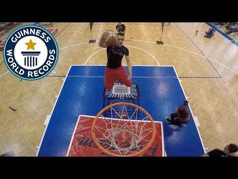 شاهد فريق  face team يحقق رقمًا قياسيًا جديدًا في كرة السلة