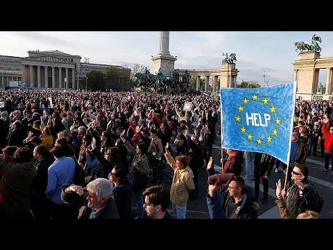استمرار الاحتجاجات في المجر ضد سياسات فيكتور أوربان
