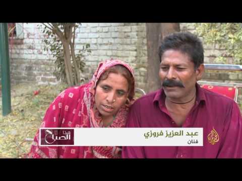 عروض فنية لمسرح العرائس في لاهور الباكستانية