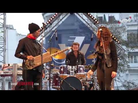 البيضاويون يحتفلون بالحياة على طريقتهم الخاصة