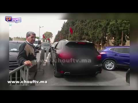 شاهد نائب برلماني يوقف الطريق في مكناس