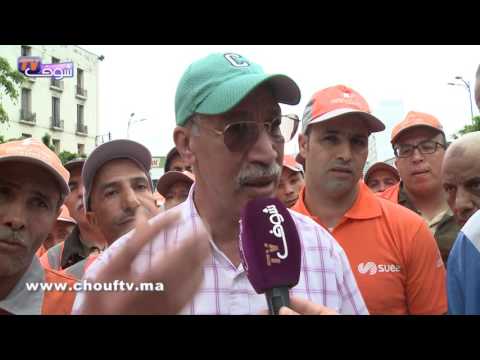 شاهد موظفو النظافة يخلدون احتفالات عيد العمال