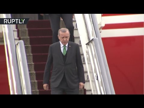 بالفيديو الرئيس أردوغان يصل إلى سوتشي الروسية لإجراء مباحثات مع نظيره بوتين