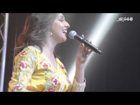 شاهد مغربية تمزج بين الهندسة والغناء