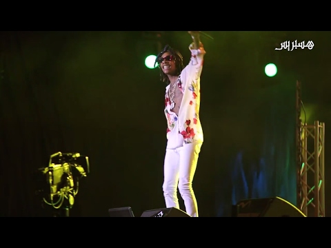 شاهد ويز خليفة يمتع جمهوره على منصة السويسي