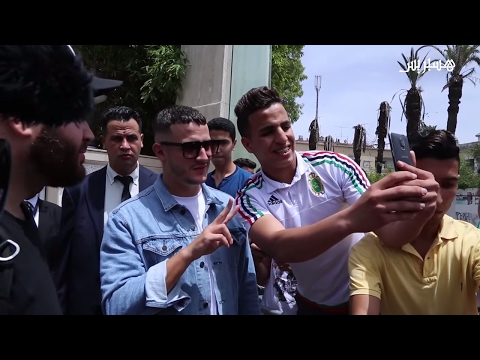 شاهد  معجبو ديجي سناك يحيطون به