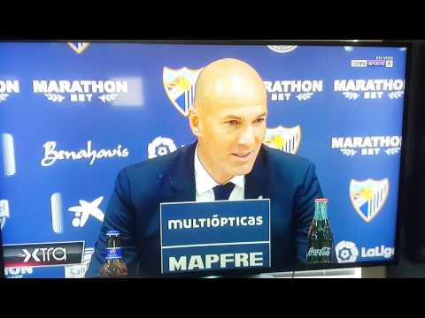 شاهد لاعبو الريال يقتحمون المؤتمر الصحافي لزيدان