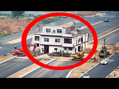 شاهد مواطنون يرفضون ترك المنازل الخاصة بهم