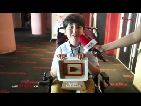 شاهد لحظة تتويج الطفل الشاف عمر