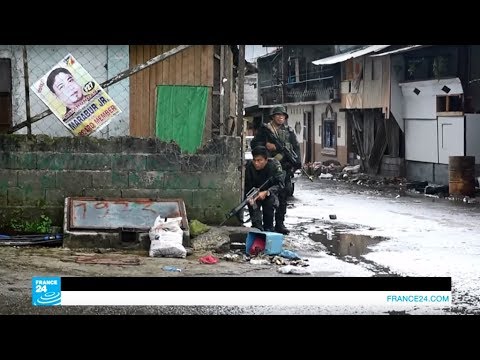 شاهد  متشددون إسلاميون يقتلون 19 مدنيًا جنوب الفلبين