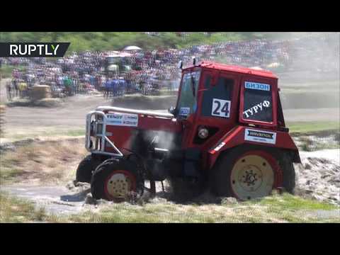 انطلاق سباق جرارات في مقاطعة روستوف