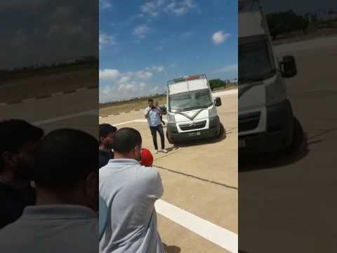 شاهد  مقطع منسوب إلى ناصر الزفزافي خلال نقله بمروحيه