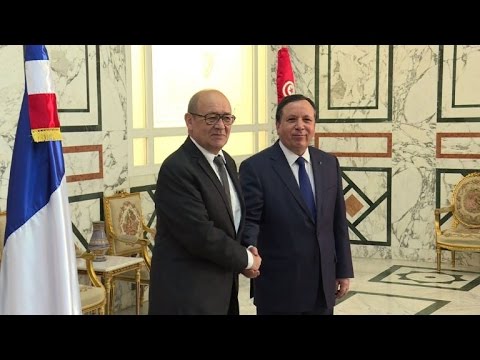 شاهد تونس وباريس تؤكدان مواصلة معركتهما المشتركة ضد الارهاب
