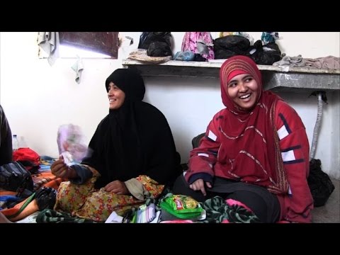 أندونيسيون فارون من الرقة يروون رحلتهم إلى أرض الخلافة