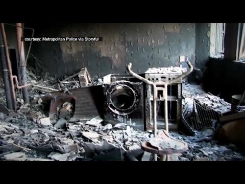 شاهد صور جديدة من داخل برج غرينفيل في لندن الذي التهمته النيران
