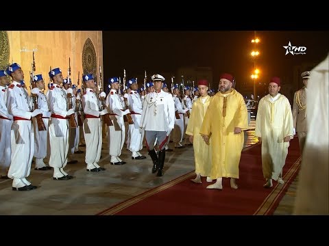 شاهد لحظة دخول الملك محمد السادس إلى مسجد الحسن