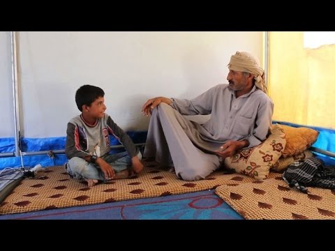 شاهد  حركة نزوح كبيرة إلى أعزاز