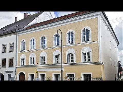 المحكمة الدستورية النمساوية تقضي بهدم مكان ميلاد هتلر