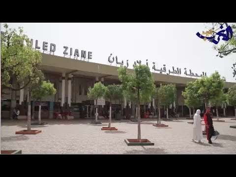 شاهد أجواء ما قبل العيد الفطر في محطة أولاد زيان في الدار البيضاء