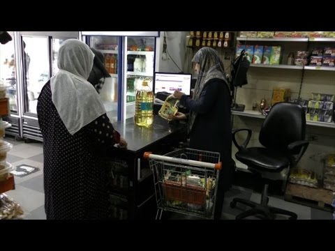 اللاجئون السوريون ينعشون عمل تجار لبنانيين صغار
