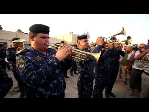 شاهدالشرطة الاتحادية تحتفل مع اقتراب نهاية معارك غرب الموصل