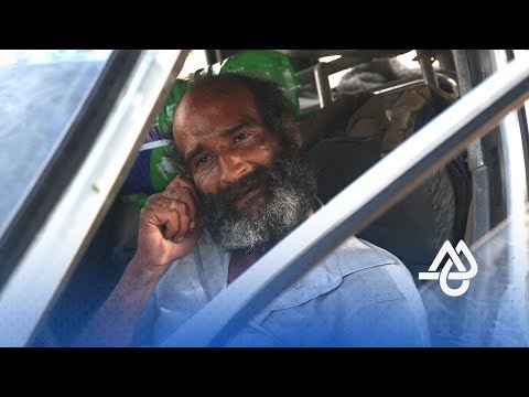 قصة مهندس دولة مبتور الساقين يعيش متشردًا