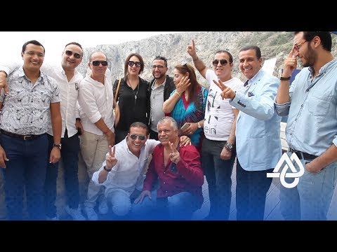 شاهد  فنانون مغاربة يحلّون في الحسيمة