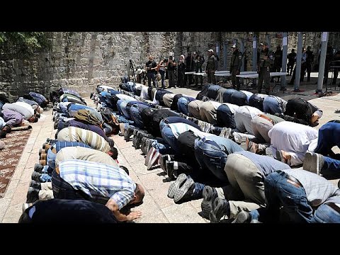 إسرائيل تعيد فتح الأقصى والمسلمون يرفضون الدخول