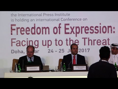 شاهد  أزمة الخليج تحضر في مؤتمر بشأن حرية التعبير