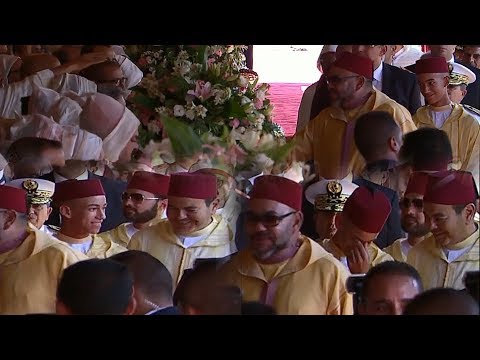 شاهد اللقطة التي أضحكت ولي العهد خلال احتفالات عيد العرش