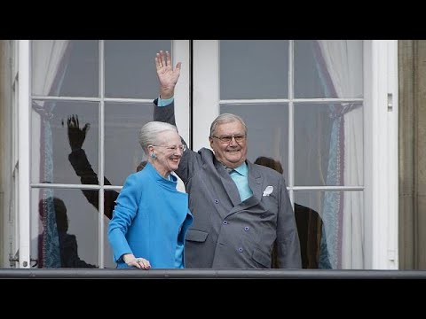زوج ملكة الدنمارك يطلب عدم دفنه إلى جانبها