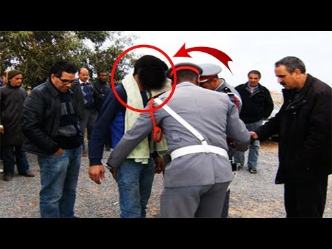 شاهد شاب يقتل شقيقه الأكبر لسبب مفاجئ
