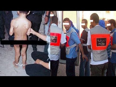 شاهد خمسيني يغتصب طفلًا معاقًا أمام باب مسجد