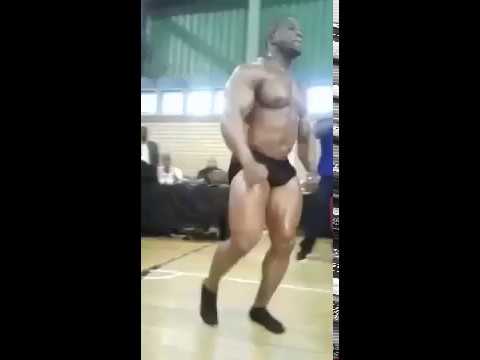 محاولة استعراض تنهي حياة بطل كمال أجسام