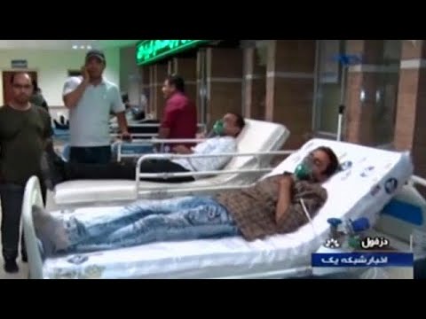 شاهد اختناق مئات الأشخاص بتسرب غاز الكلور في إيران