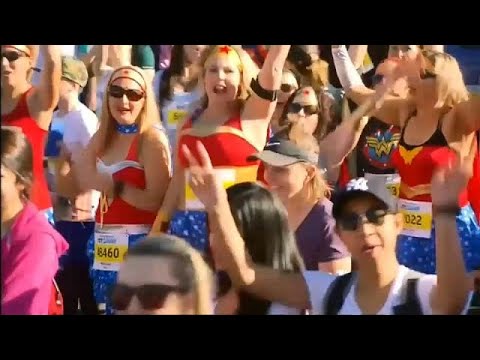 انطلاق السباق الخيري السنوي سيتي تو سيرف في سيدني