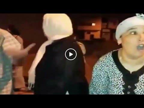 شاهد عصابة تهاجم عائلة في فاس ليلًا لاغتصاب بناتها
