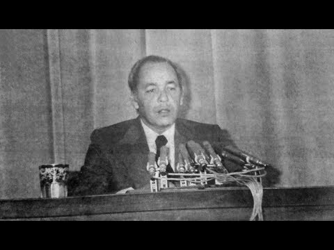الملك الحسن الثاني يأمر حصاد بإعادة النظر في الحركة الانتقالية