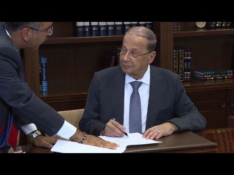 الرئيس اللبناني يوقع قانون حماية الحيوانات