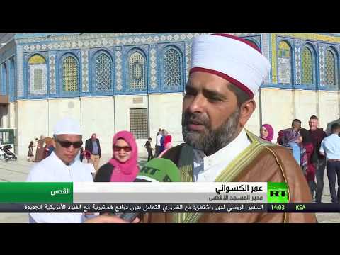 شاهد عشرات الآلاف من المواطنين يصلّون العيد في الأقصى