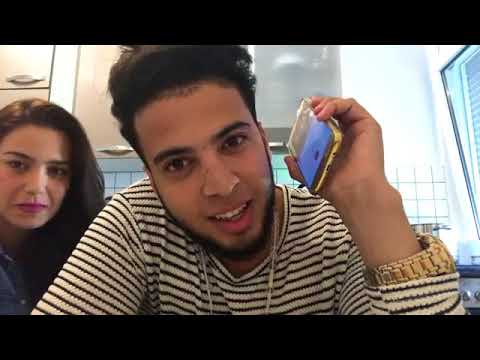 شاهد بلال العقاد يعود لزوجته عبر بث مباشر